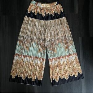 Pleated Wide Leg Pants